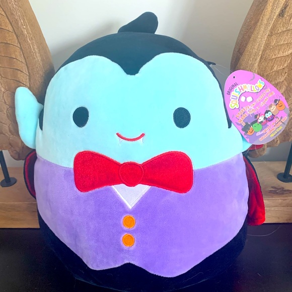 Squishmallow Vince the vampire 12”